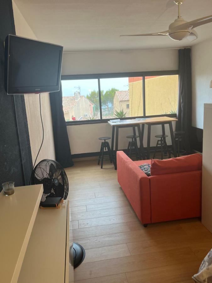 Appartement Confortable, Petite Vue Mer Et Piscine Cassis Dış mekan fotoğraf